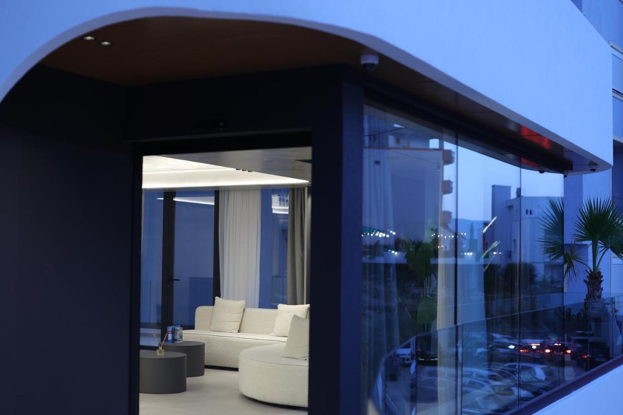 Yacht Premium Hotel ซารานเดอ ภายนอก รูปภาพ