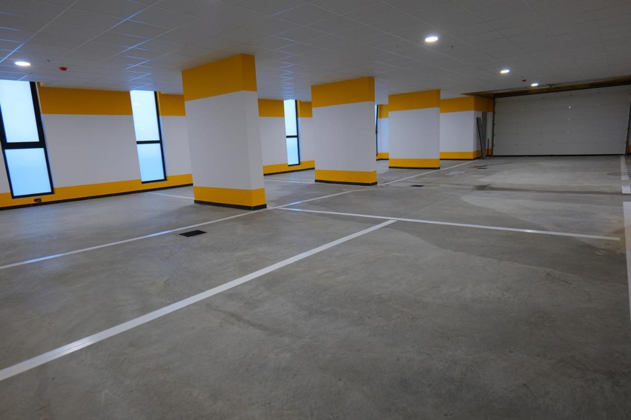 Yacht Premium Hotel ซารานเดอ ภายนอก รูปภาพ